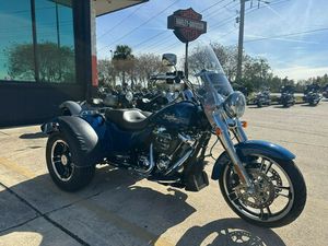 2022 HARLEY-DAVIDSON FREEWHEELER®