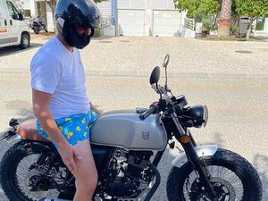 MOTO MUTT AKITA 125 CC SILVER SÃO CLEMENTE