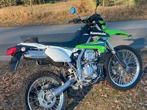 KAWASAKI KLX 250S TOP ZUSTAND