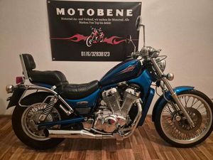 SUZUKI INTRUDER VS 600