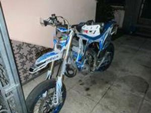 TM 125 SMR