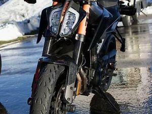 KTM DUKE BLACK L 790 CANTON BERNE -