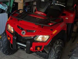 QUAD CAN AM OUTLANDER 400