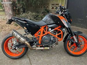 KTM 690 DUKE R
