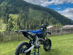 YAMAHA YZ 125 2025