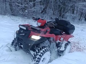 SUZUKI KINGQUAD