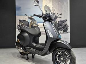 VESPA PRIMAVERA S 125