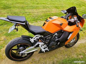 KTM RC8
