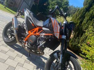 KTM DUKE