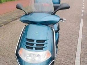 PIAGGIO HEXAGON 180CC 2 TAKT ORGINEEL NL — SCOOTERS | PIAGGIO — MARKTPLAATS