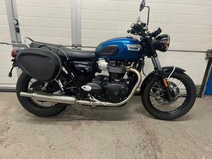 TRIUMPH BONNEVILLE T 100