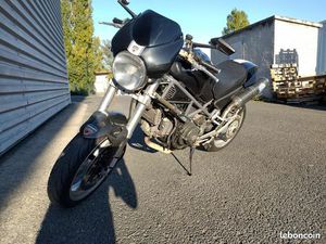 DUCATI 900 MONSTER IE DE 2000 AVEC 94 700KMS