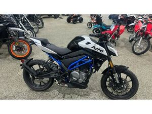 2025 CFMOTO 300NK