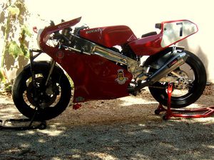 1988 DUCATI 750 F1