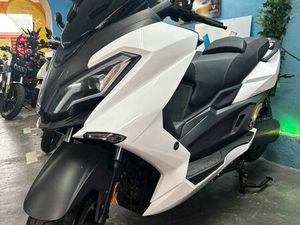 NERVA EXE - ÉQUIVALENT 125 CC