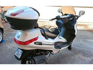 SCOOTER X-EVO 125 2011