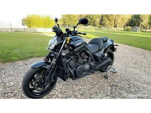 YAMAHA 1700 VMAX 18000KM