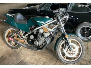 MOTO MARTIN CBX 1000