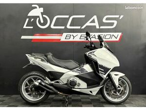 HONDA INTEGRA 700 ABS - À PARTIR DE 89/MOIS