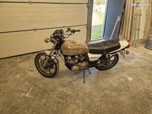 KAWASAKI 650 KZ
