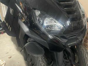 PEUGEOT METROPOLIS 400