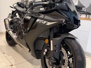 YAMAHA R1 2024 640KM