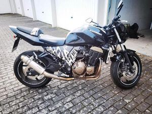 KAWASAKI Z750 JOKER STYLE | BJ. 2006 | TIEFERGELEGT | HU 2025