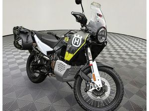 2025 HUSQVARNA NORDEN 901 EXPEDITION