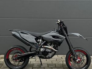 HUSQVARNA FE 450 SUPERMOTO