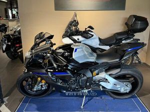 YAMAHA R1M 2024