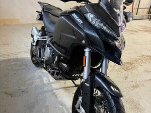 DUCATI MULTISTRADA 1260 ENDURO