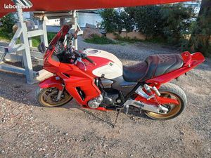 VEND CB1300 2008