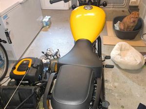 ROYALD ENFIELD MÉTÉOR 350