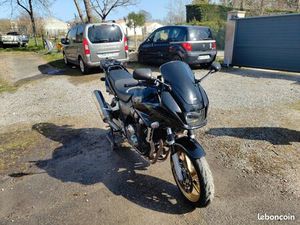 VEND 1300 CB 2009 BON ÉTAT