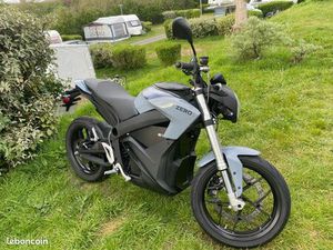 MOTO ZÉRO S