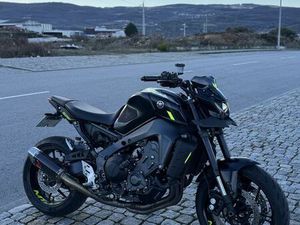YAMAHA MT 09 35KW DE LIVRETE SÉ, SANTA MARIA E MEIXEDO