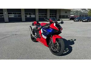 HONDA CBR 1000 RR-R FIREBLADE SC82 ROT