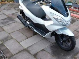 MOTORSCOOTER. HONDA PCX 150 — MOTOREN | HONDA — MARKTPLAATS