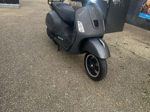 VESPA GTS 125