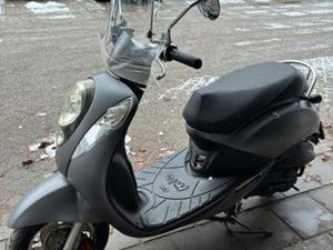 SYM MIO 50 - OPKNAPPER / ONDERDELEN — SCOOTERS | SYM — MARKTPLAATS