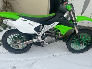 MOTO CROSS KAWASAKI KXF 450