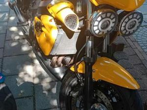 UNIEKE SCORCHED YELLOW TRIUMPH SPEED FOUR 2007 — MOTOREN | TRIUMPH — MARKTPLAATS