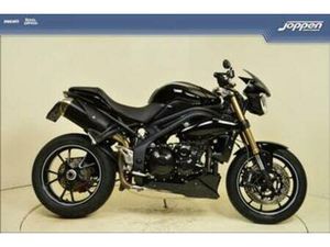 TRIUMPH SPEED TRIPLE 1050 (BJ 2016) — MOTOREN | TRIUMPH — MARKTPLAATS