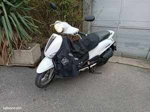 YAMAHA 125