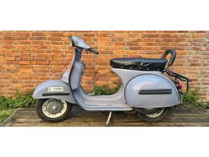 ② VESPA 150 S