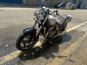 KAWASAKI - VULCAN 500