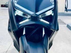 YAMAHA - XMAX TECH MAX 125