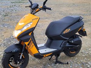 SCOOTER STREETZONE 2023