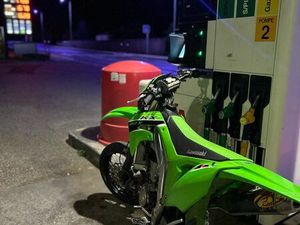 450 KX-X SUPERMOTARD