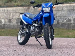 SUPER MOTARD 125 DR